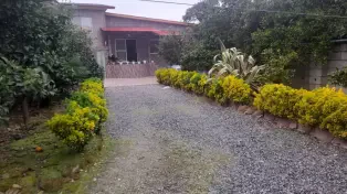 ویلا باغ ۳۰۰۰ متری با گلخانه صنعتی