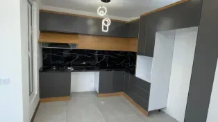 فروش ویلا مدرن 240 متری در شهرک