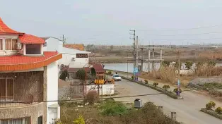 ویلا ساحلی شیک و نوساز