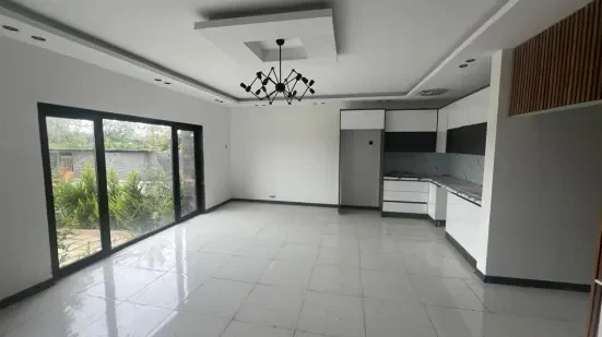 فرصت استثنایی_خانه‌ای مدرن با موقعیت عالی