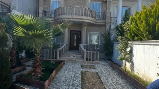 ویلا ساحلی جکوزی