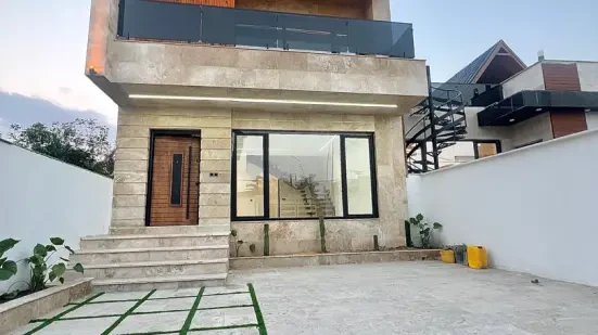 ویلای رویایی با چشم‌انداز خیره کننده