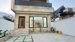 ویلای رویایی با چشم‌انداز خیره کننده