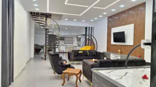 220 متر ویلا استخردار با سند شش دانگ سرخرود