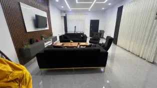 فرصت طلایی ویلا مدرن استخردار با تمام امکانات