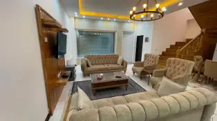 ویلا ساحلی استخردار