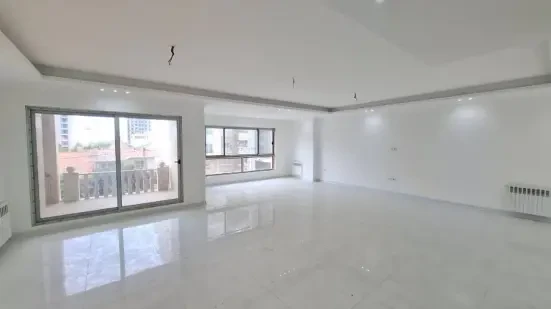 آپارتمان ۱۷۰ متری لب دریا لوکس، نورگیر و ساحلی