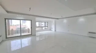 آپارتمان ۱۷۰ متری لب دریا لوکس، نورگیر و ساحلی