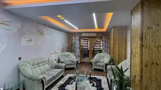 آپارتمان ساحلی مبله با ۴۰ متر تراس