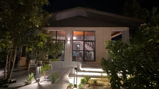 ویلا با طراحی حرفه‌ای در شهرک استثنایی