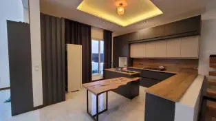 فروش ویلا تریبلکس ساحلی با سند و اقساط یکساله