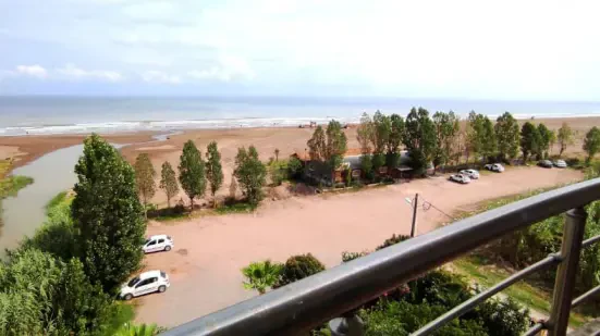 فروش واحد ۱۰۰ متری ساحلی در برج لوکس خط‌دریا