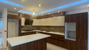 اجاره واحد 165 متری سه خواب خط دریا