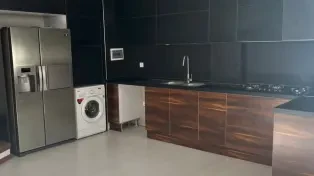 ویلا نوساز ساحلی در خط دریا با سند، جکوزی زیر قیمت