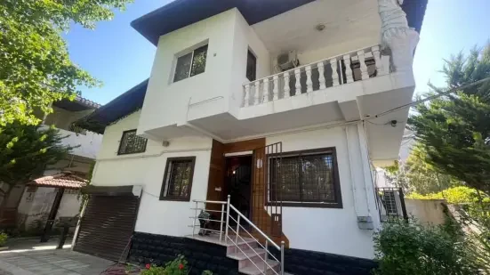 ویلا شهرکی نوساز با دسترسی عالی به دریا