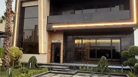 ویلا لوکس نوساز نزدیک ساحل ۳۸۰ متر بنای مهندسی‌ساز