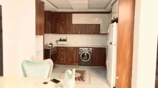 فروش ویلا ساحلی استخردار