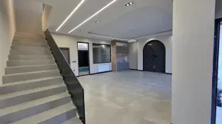 فروش ۳۰۰ متر ویلا دوبلکس استخردار شیک در سرخرود