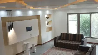 فروش ۴۰۰ متر ویلا تریبلکس شیک استخردار در سرخرود