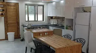 فروش ۴۰۰ متر ویلا تریبلکس شیک استخردار در سرخرود