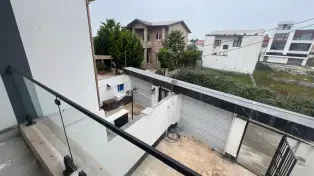 ویلا مدرن ساحلی در موقعیت استثنایی