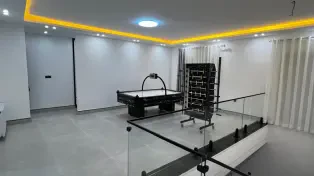 260 متر ویلا سه خواب مبله سند دار