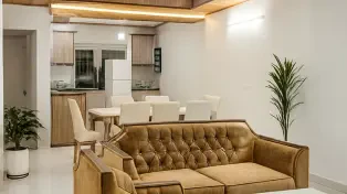 ویلای شهرکی ساحلی با ویو ابدی و محوطه سبز