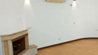 ویلا نقلی دو کیلومتری دریا