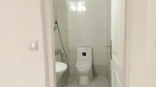 ویلا نقلی دو کیلومتری دریا