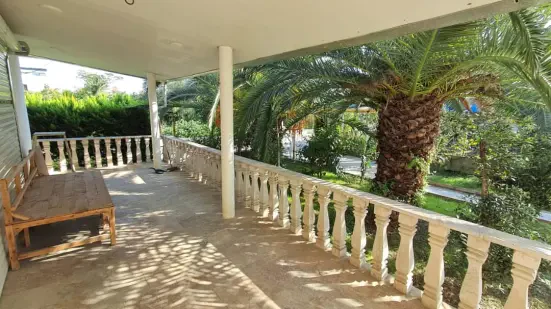 اجاره ویلا ساحلی خط دریا سرخرود سه خواب