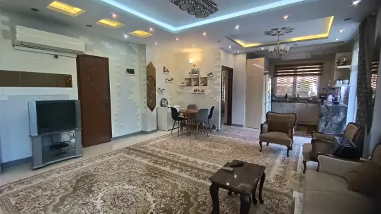 261 متر وبلا دوبلکس شهرکی با سند 6 دانگ