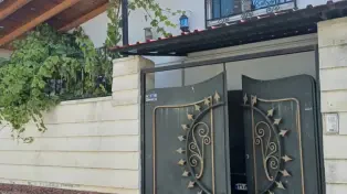 فروش ویلا ساحلی  در قلب شهر سرخرود  سنددار