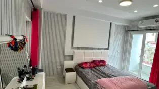 یه آپارتمان لوکس