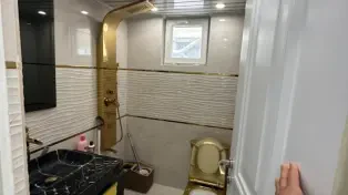 یه آپارتمان لوکس