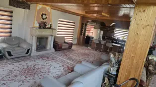 یه ویلا باغ لاکچری