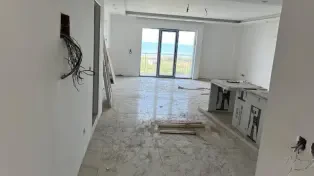 یه آپارتمان مدرن