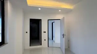 400 متر ویلا تریبلکس استخردار سرخرود