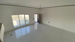 فروش ویلا نوساز سه‌خواب در محمود اباد