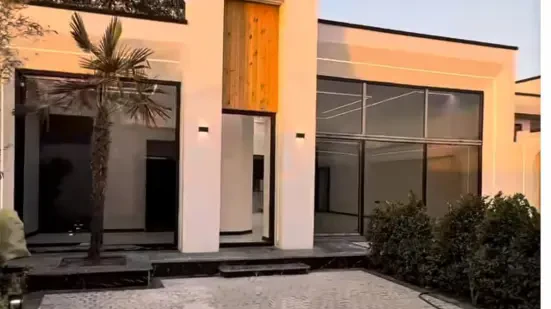 پیش‌فروش ویلا اقساطی داخل شهرک شیک