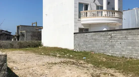 251 متر زمین مسکونی شهرکی با جواز ساخت