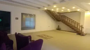 ویلا ساحلی استخردار مدرن