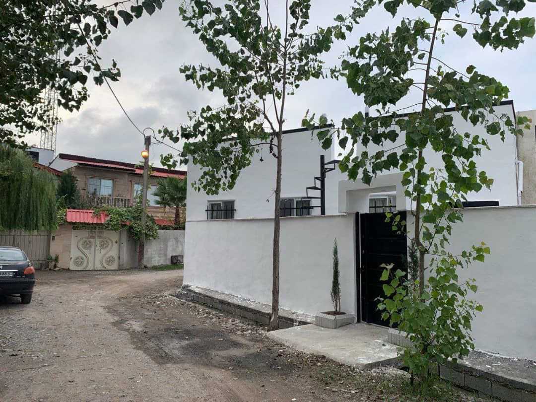 120 متر ویلا نوساز روفگاردن دار سرخرود