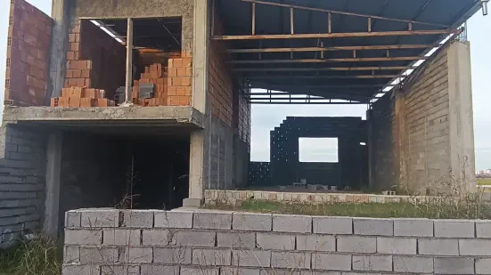 150 متر ویلا نیمه کاره سرخرود