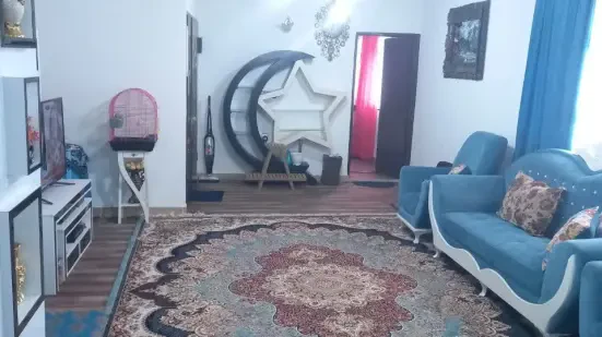 یه خونه ی ویلایی شیک و نقلی