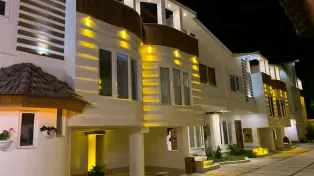 210 متر ویلا شهرکی ساحلی خط دریا سرخرود