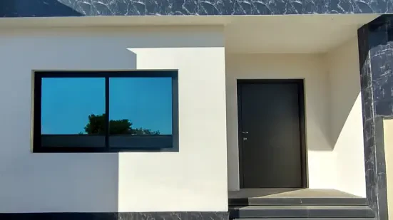 170 متر ویلا نوساز مدارک کامل شهرکی