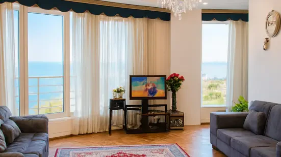 خرید آپارتمان ساحلی  با ویو دائمی دریا سند تک برگ