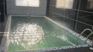 خرید ویلای استخردار دوبلکس ۲ قدمی دریا محموداباد