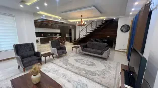 350 متر ویلا استخردار مبله شهرکی