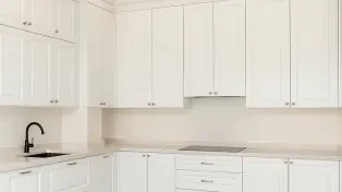 200 متر ویلا استخر جکوزی دار نوساز سرخرود